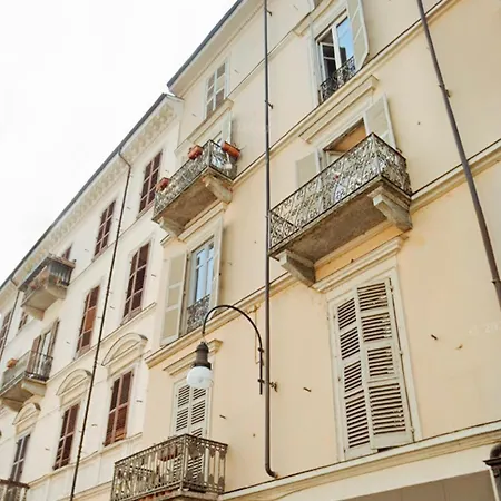 Luminoso Open Space Nel Centro Di * Turin